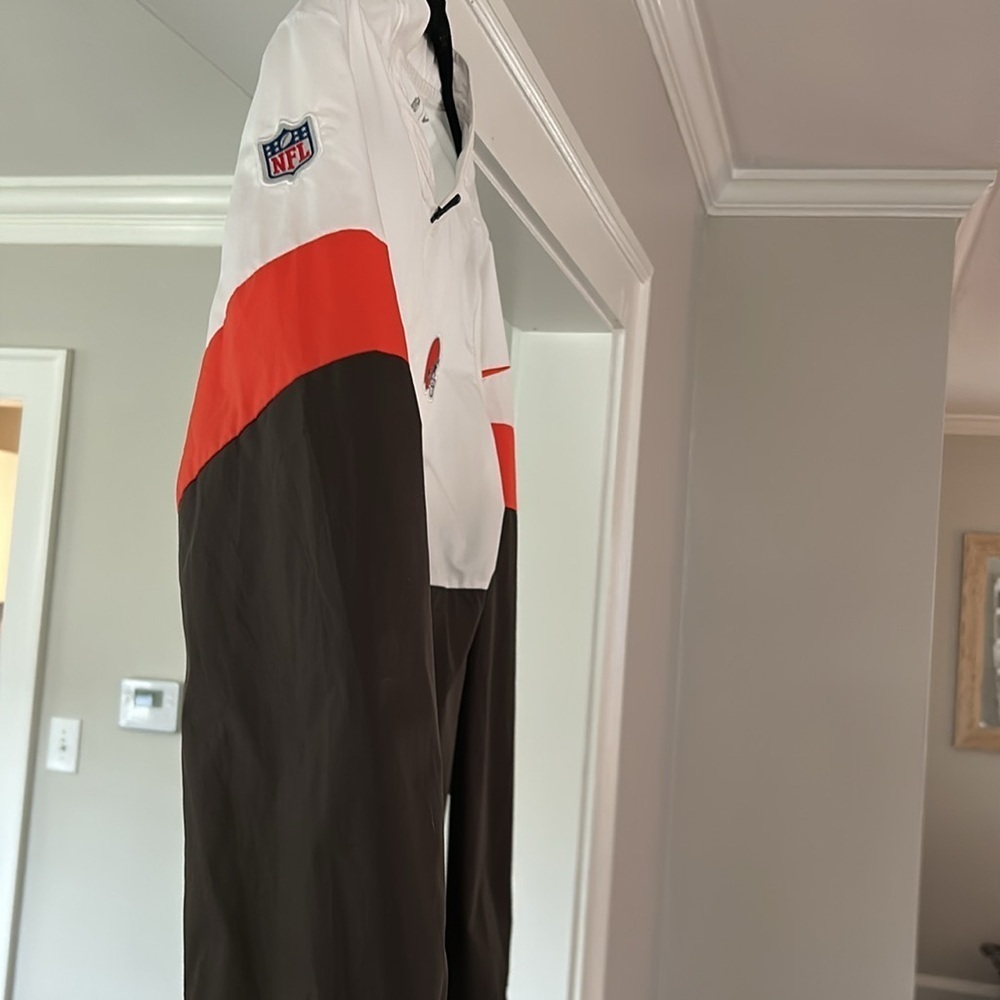 Nike Browns Windbreaker - Picture 3 of 5